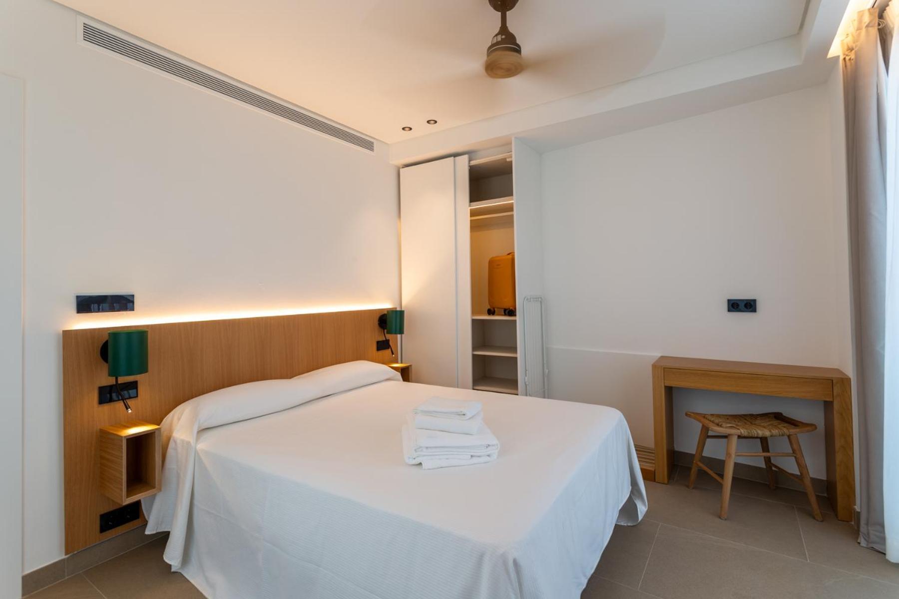 Hotel Apartamentos Hamus Conil De La Frontera Extérieur photo